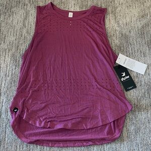 Glyder Women's Berry Muscle Tee